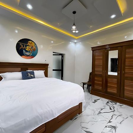 Villa Adja Nafy A Saly Gandigal Buitenkant foto