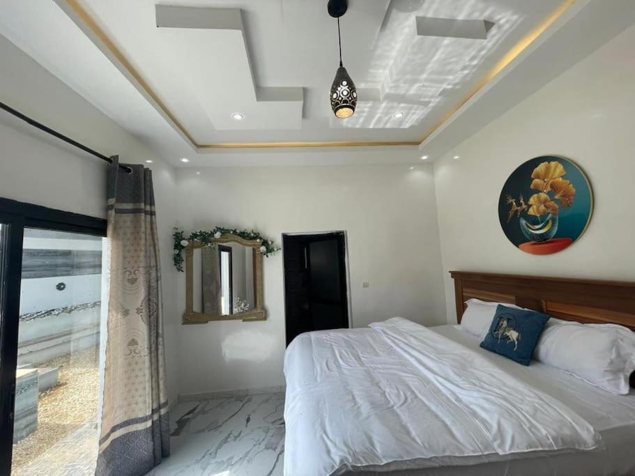 Villa Adja Nafy A Saly Gandigal Buitenkant foto